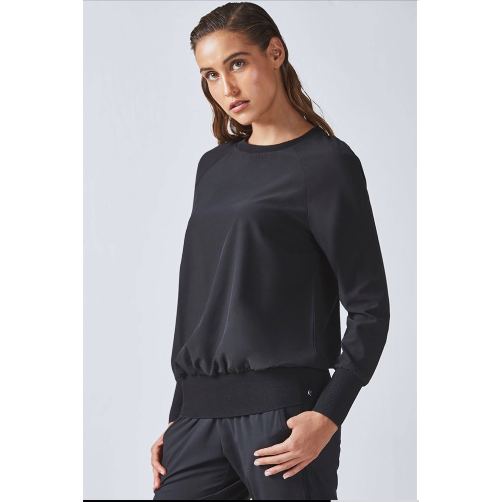 Fabletics Pullover - Picture 2 of 5